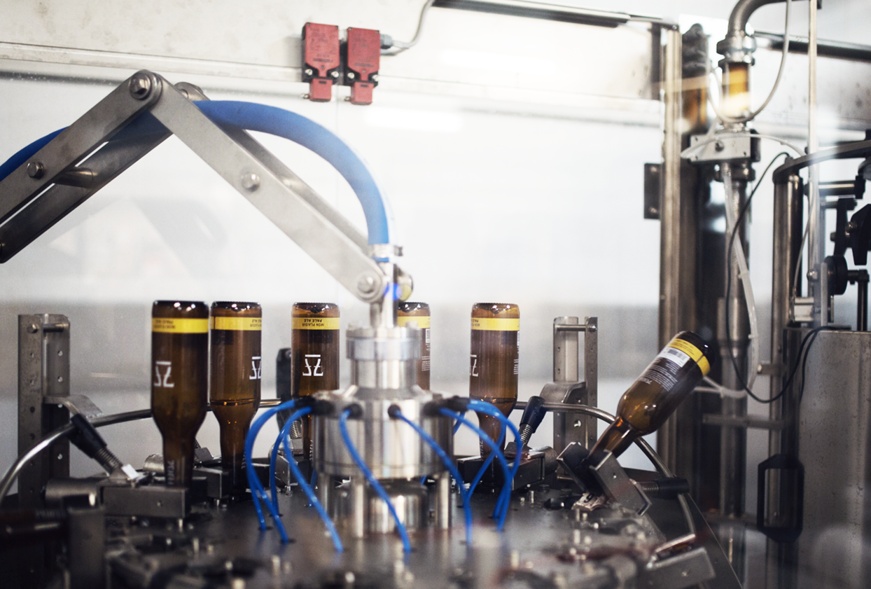 140821 7Fjell Workers 9A